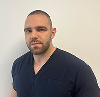 д-р Валентин Иванов